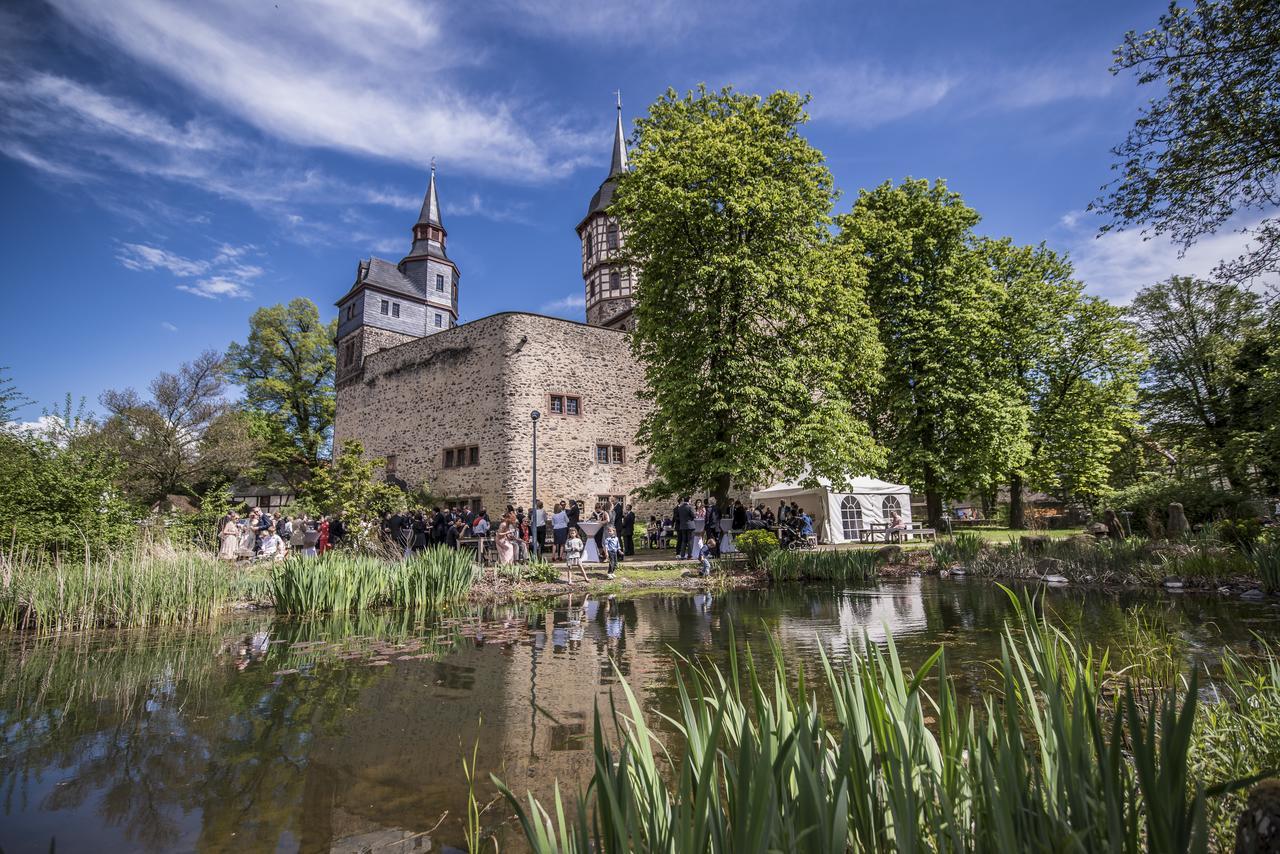 Hotel Schloss Romrod Bagian luar foto
